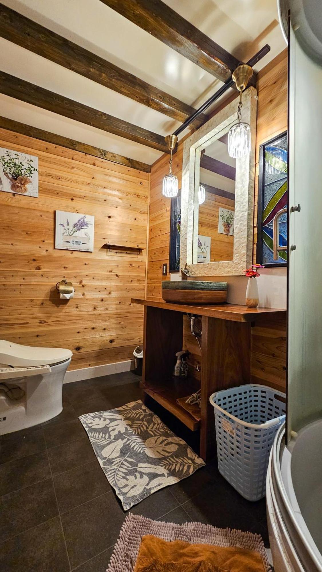 Villa Loft & Log House à Okayama Extérieur photo
