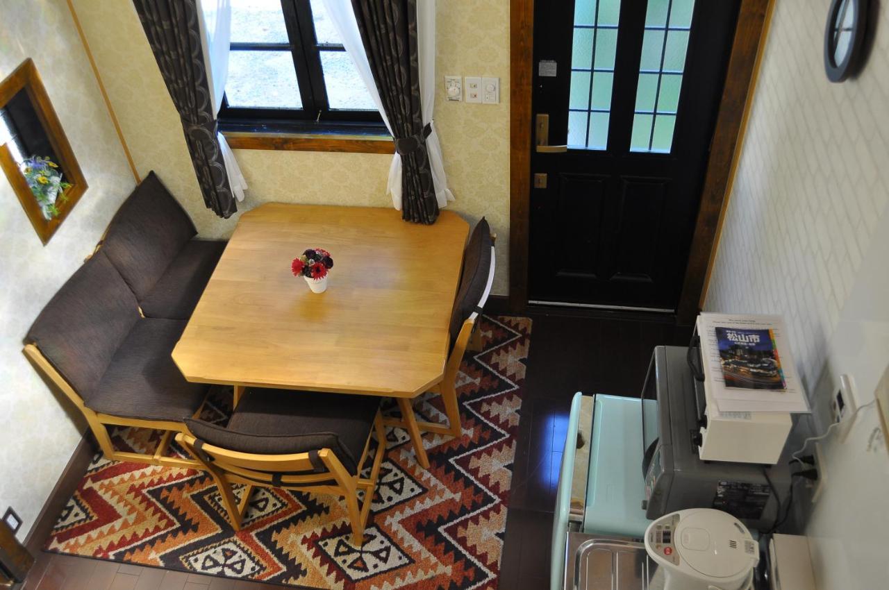 Villa Loft & Log House à Okayama Extérieur photo